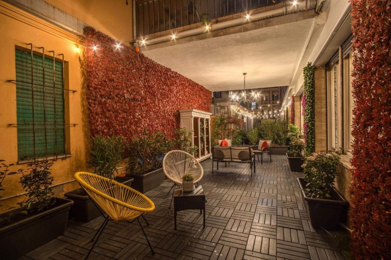 Aweshomeitaly - White Mirrors Apartment Pisa Exterior photo
