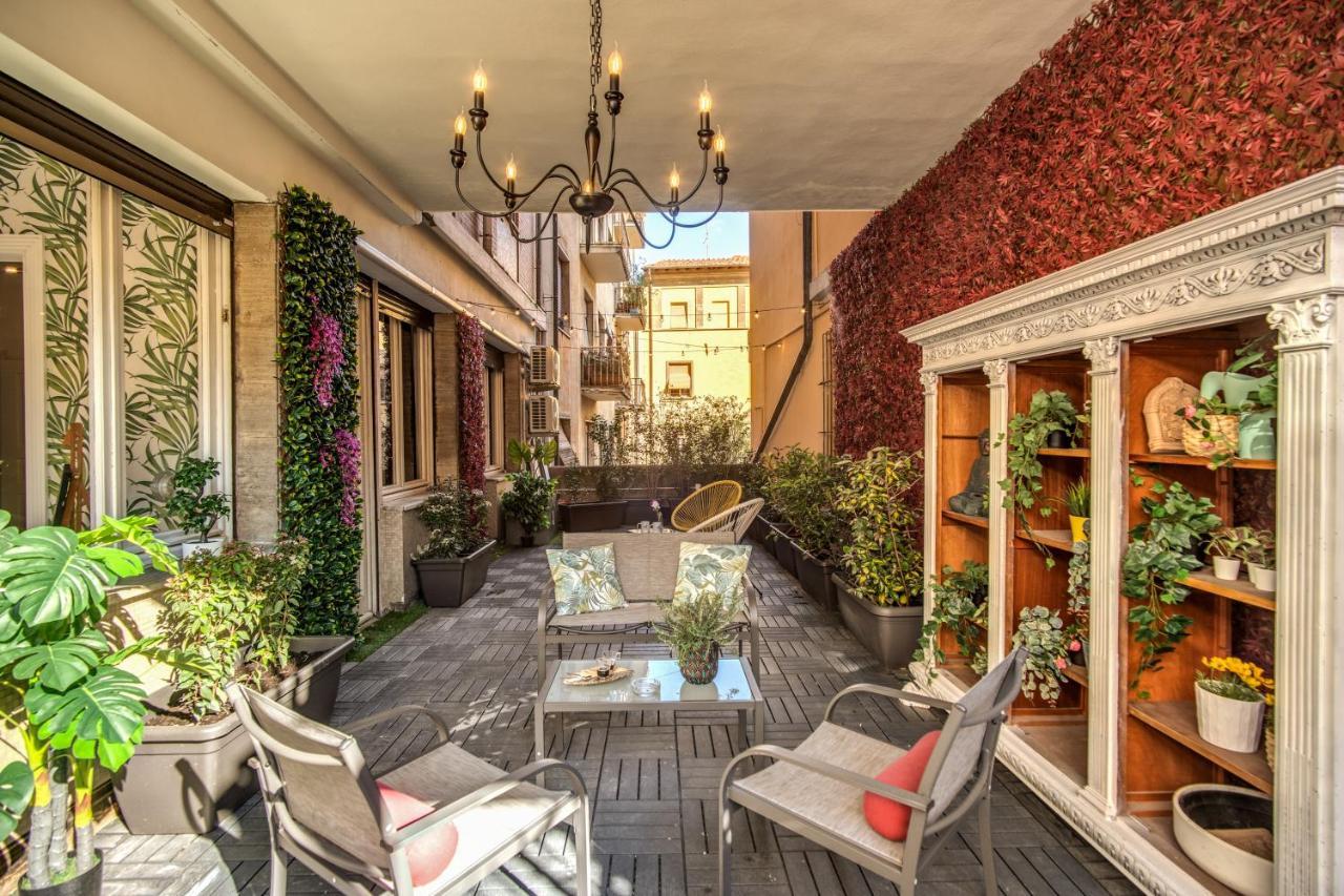 Aweshomeitaly - White Mirrors Apartment Pisa Exterior photo