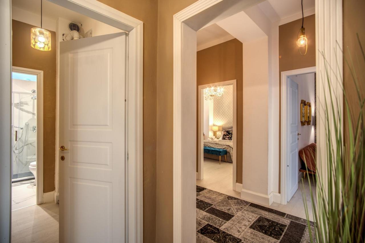 Aweshomeitaly - White Mirrors Apartment Pisa Exterior photo