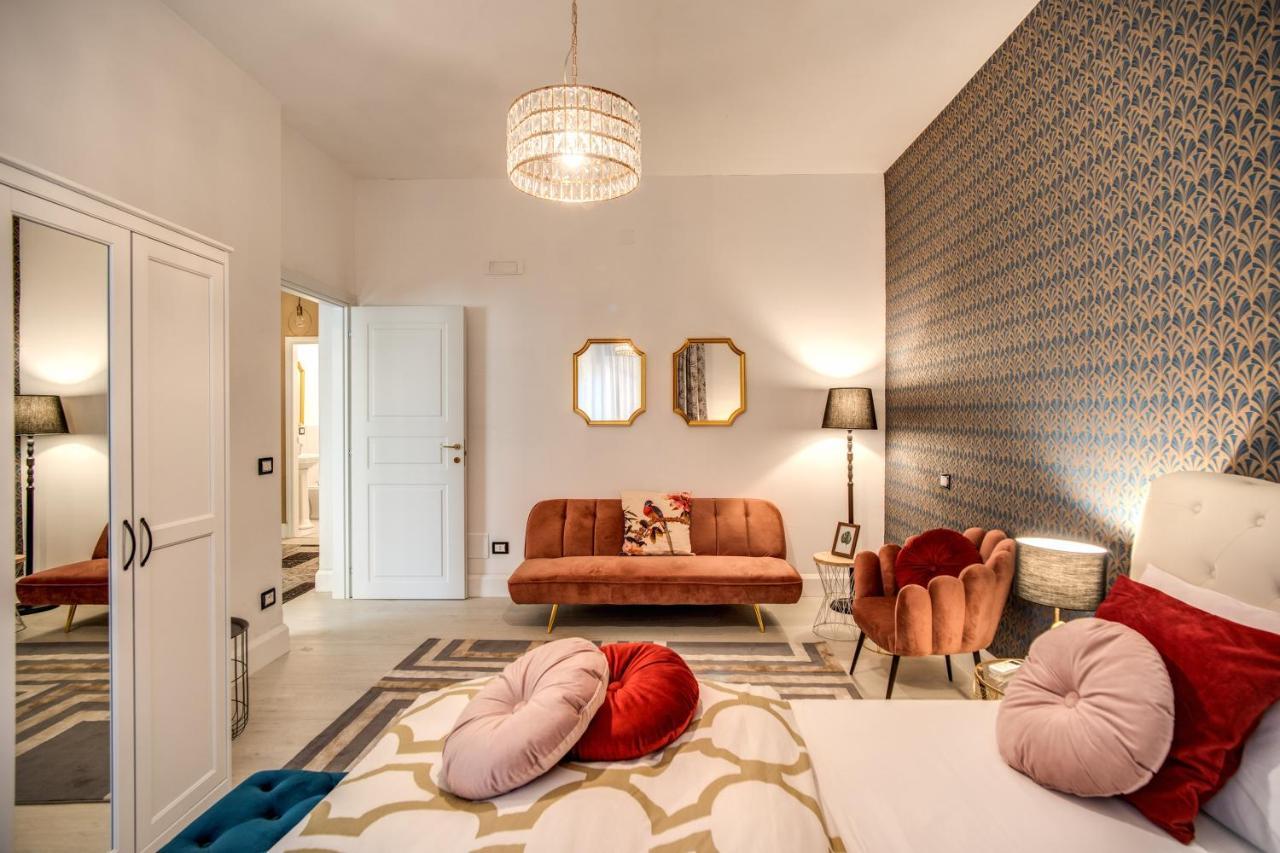 Aweshomeitaly - White Mirrors Apartment Pisa Exterior photo