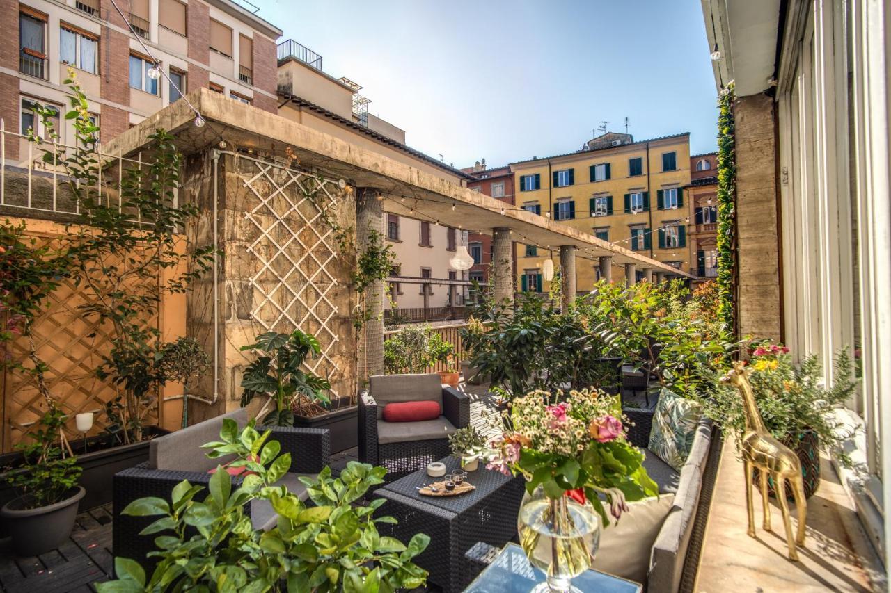 Aweshomeitaly - White Mirrors Apartment Pisa Exterior photo